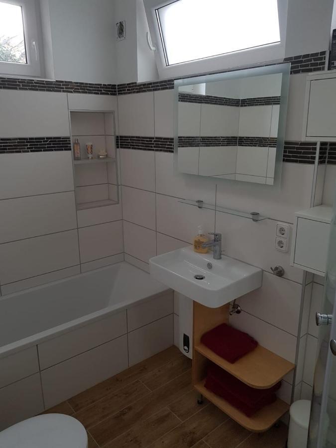 Eltville am Rhein Rheingau - Schoene Moeblierte Ferienwohnung מראה חיצוני תמונה